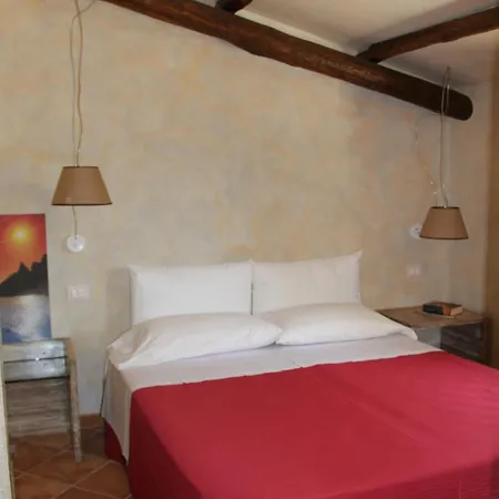 Apartmanhotel Tenuta Conte Ruggero 4*