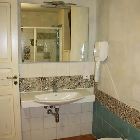 Tenuta Conte Ruggero 4* Santa Domenica