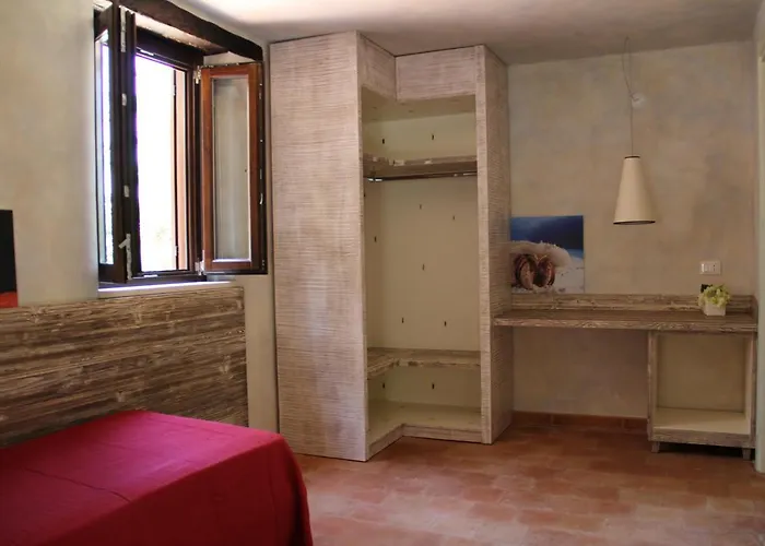 Hotel apartamentowy Tenuta Conte Ruggero Santa Domenica (Vibo Valentia)