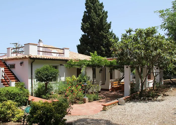 Tenuta Conte Ruggero Hotel apartamentowy