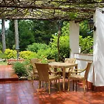 Tenuta Conte Ruggero Aparthotel Santa Domenica (Vibo Valentia)
