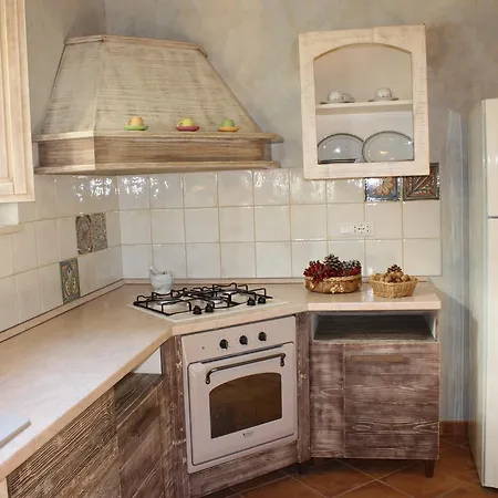 Tenuta Conte Ruggero 아파트호텔 산타도메니카