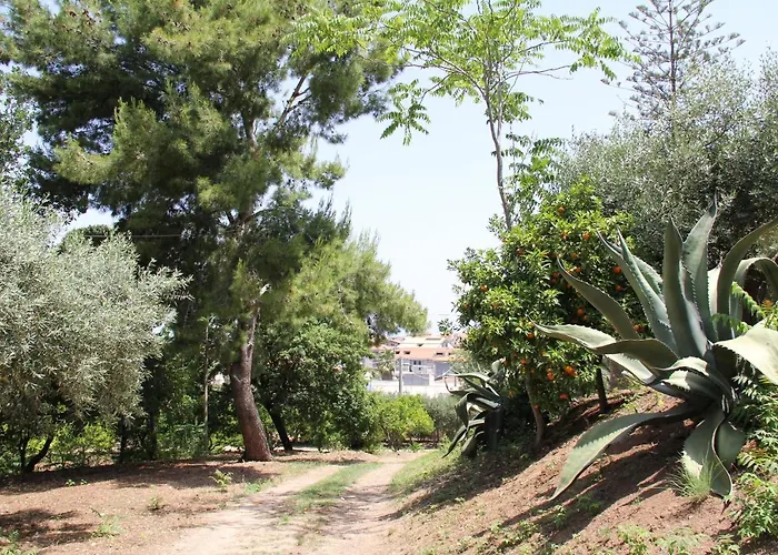 Tenuta Conte Ruggero מלון דירות סנטה דומניקה