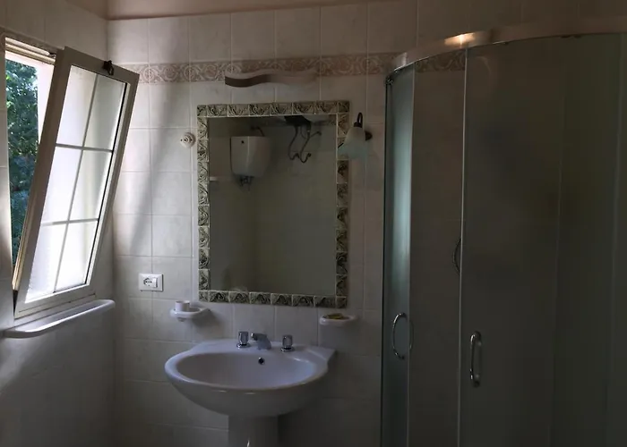 Tenuta Conte Ruggero מלון דירות